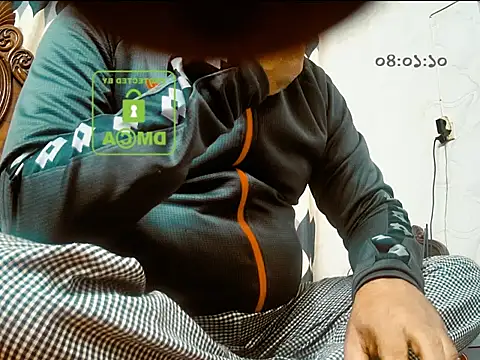 Snapshot of nurel019 chatting on 11-26-25, 10:22 nurel019 online show from 11-26-25, 10:22