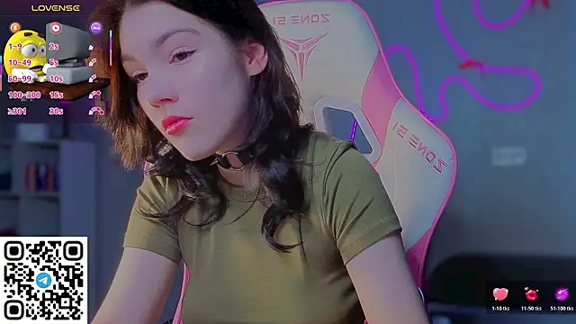 Snapshot of Sophie_SkyAngel chatting on 02-21-26, 11:22 Sophie SkyAngel online show from 02-21-26, 11:22