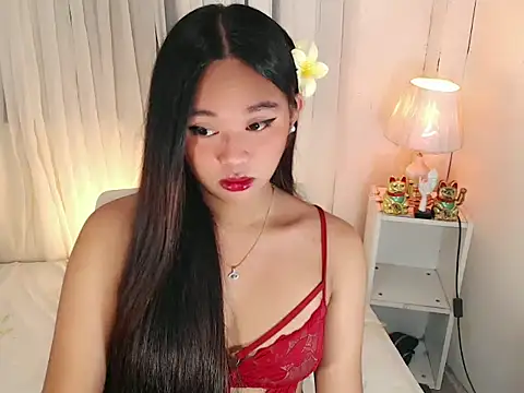 Malia cummer online show from 06-04-26, 03:29