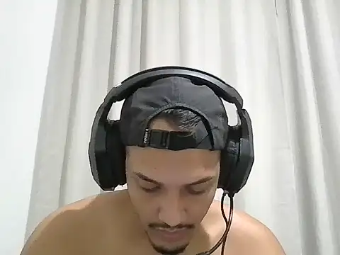 Snapshot of BAGHEERAPGG chatting on 09-22-25, 02:13 BAGHEERAPGG online show from 09-22-25, 02:13