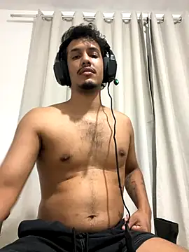 Snapshot of BAGHEERAPGG chatting on 10-19-25, 03:40 BAGHEERAPGG online show from 10-19-25, 03:40