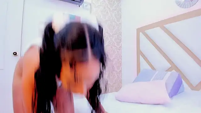 Snapshot of Amber-Sweett chatting on 09-14-25, 10:31 Amber-Sweett online show from 09-14-25, 10:31