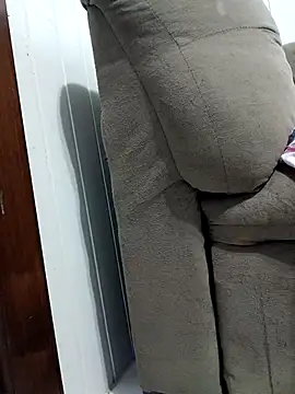 cicinha3657 online show from 04-21-26, 03:24