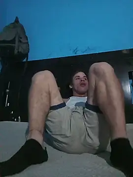 Snapshot of alex-golden chatting on 02-18-26, 03:08 alex-golden online show from 02-18-26, 03:08