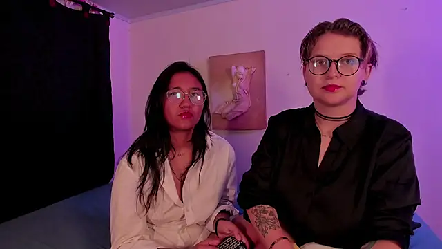 Snapshot of CrazyCakes_ chatting on 11-29-25, 10:35 CrazyCakes online show from 11-29-25, 10:35