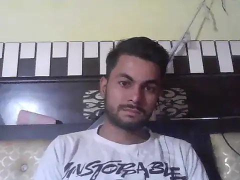 ursdreamperson online show from 10-31-25, 08:59