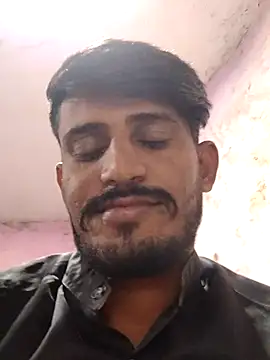 Snapshot of krishjaat43 chatting on 11-12-25, 06:52 krishjaat43 online show from 11-12-25, 06:52