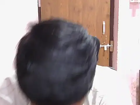 Snapshot of krishjaat43 chatting on 11-21-25, 11:20 krishjaat43 online show from 11-21-25, 11:20