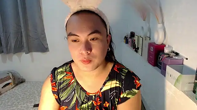 asianayumi online show from 01-17-26, 10:53