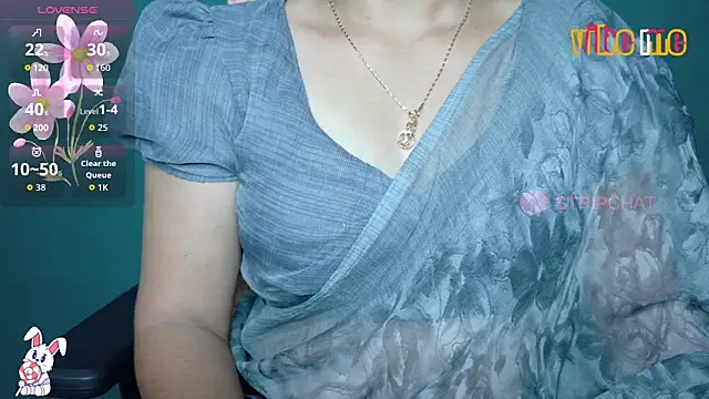 Snapshot of megHana_teLugGu chatting on 09-28-25, 03:39 megHana teLugGu online show from 09-28-25, 03:39