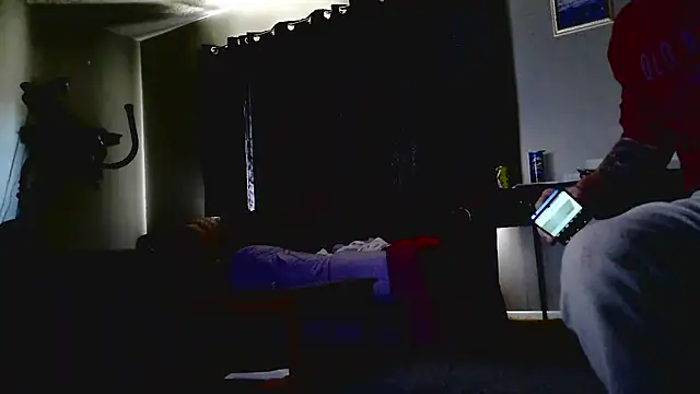 Snapshot of kaylikinky chatting on 09-12-25, 06:08 kaylikinky online show from 09-12-25, 06:08