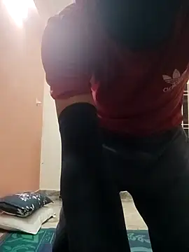 Snapshot of Naughty_Boy_Telugu chatting on 09-20-25, 06:31 Naughty Boy Telugu online show from 09-20-25, 06:31