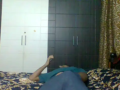 Snapshot of Naughty_Boy_Telugu chatting on 12-05-25, 05:09 Naughty Boy Telugu online show from 12-05-25, 05:09