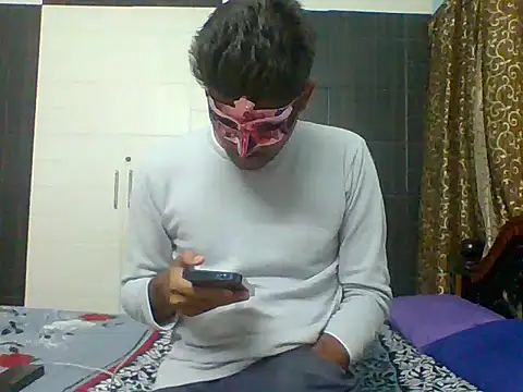 Snapshot of Naughty_Boy_Telugu chatting on 02-03-26, 12:43 Naughty Boy Telugu online show from 02-03-26, 12:43