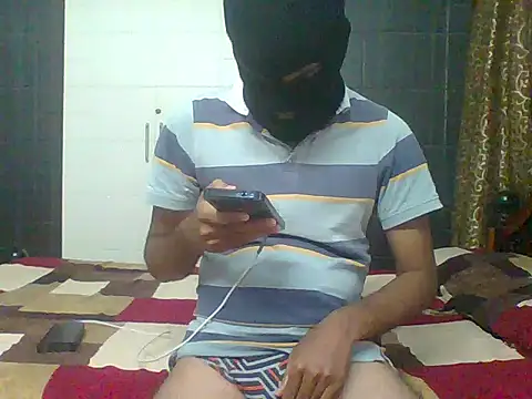 Snapshot of Naughty_Boy_Telugu chatting on 02-08-26, 12:41 Naughty Boy Telugu online show from 02-08-26, 12:41