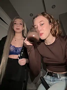 Snapshot of yourfavpsy_ chatting on 01-15-26, 01:59 yourfavpsy online show from 01-15-26, 01:59