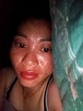 Snapshot of Phuongphuongg chatting on 10-01-25, 08:59 Phuongphuongg online show from 10-01-25, 08:59