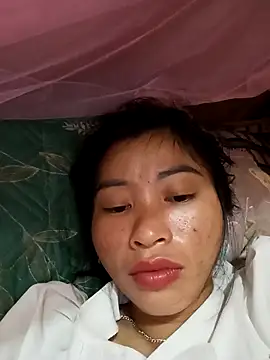 Snapshot of Phuongphuongg chatting on 11-14-25, 08:35 Phuongphuongg online show from 11-14-25, 08:35