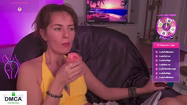 Witch in Silk online show from 09-23-25, 09:07