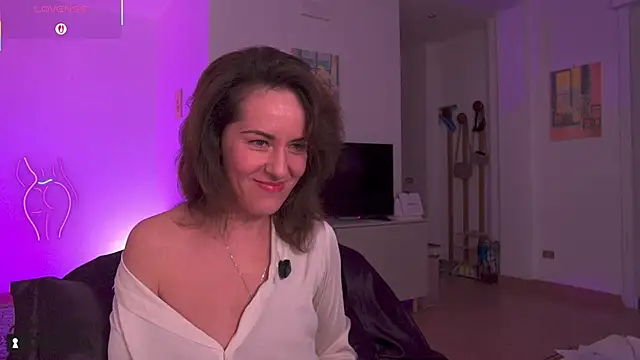 Witch in Silk online show from 11-12-25, 10:30