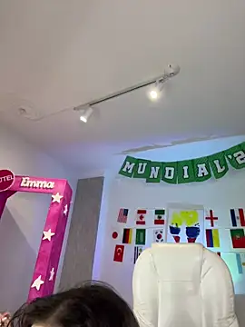 Snapshot of LUNAA___ chatting on 07-04-26, 03:24 LUNAA online show from 07-04-26, 03:24
