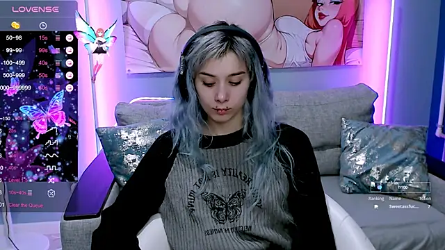 SophieAsh online show from 10-18-25, 07:09