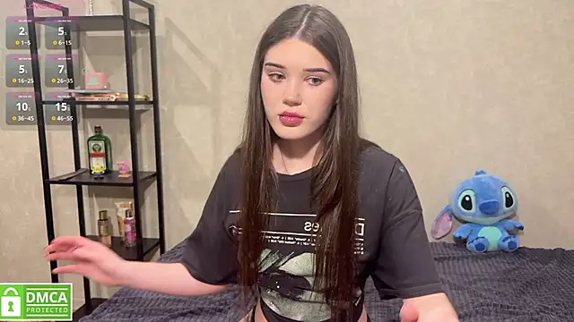 MollyBaby online show from 10-29-25, 04:42