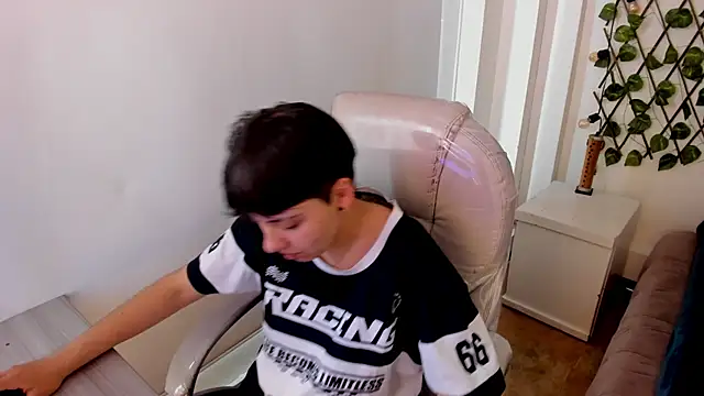 Nathaly ds online show from 10-29-25, 08:10