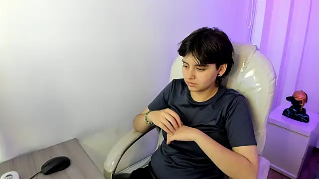 Nathaly ds online show from 02-13-26, 07:21