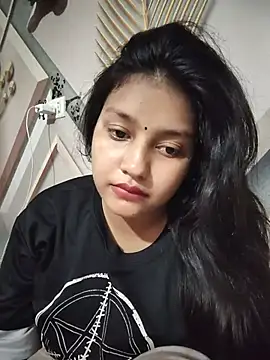 Snapshot of Dipali143143 chatting on 07-12-26, 09:33 Dipali143143 online show from 07-12-26, 09:33