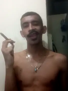 Snapshot of Bruno_Hallss chatting on 11-03-25, 03:19 Bruno Hallss online show from 11-03-25, 03:19