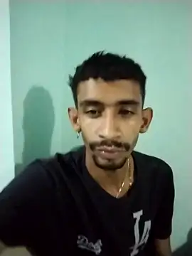 Snapshot of Bruno_Hallss chatting on 02-18-26, 04:52 Bruno Hallss online show from 02-18-26, 04:52