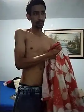 Snapshot of Bruno_Hallss chatting on 03-19-26, 04:11 Bruno Hallss online show from 03-19-26, 04:11