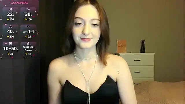 white liillyy online show from 04-03-26, 09:13