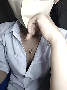 Snapshot of Windy_sexyy chatting on 09-21-25, 03:35 Windy sexyy online show from 09-21-25, 03:35