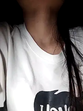 Snapshot of Windy_sexyy chatting on 02-14-26, 03:42 Windy sexyy online show from 02-14-26, 03:42