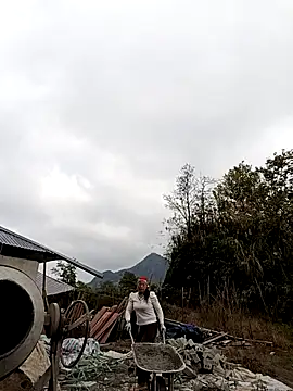 Snapshot of Exembin chatting on 11-24-25, 01:38 Exembin online show from 11-24-25, 01:38