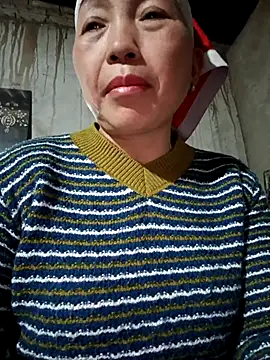 Snapshot of Exembin chatting on 01-07-26, 02:41 Exembin online show from 01-07-26, 02:41