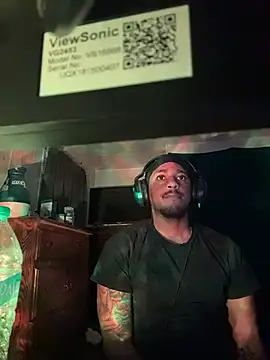 tyrek5051 online show from 11-20-25, 05:40