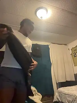 tyrek5051 online show from 12-04-25, 01:31