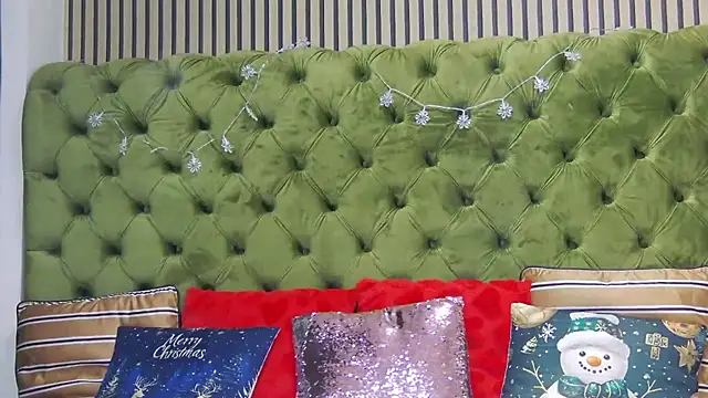 LunaHart online show from 01-13-26, 11:48