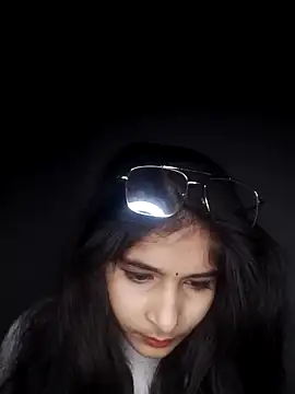 Sexey-Puja online show from 12-20-25, 06:09