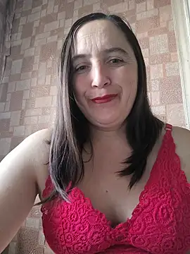 Snapshot of EvelinCutex chatting on 11-01-25, 10:39 EvelinCutex online show from 11-01-25, 10:39