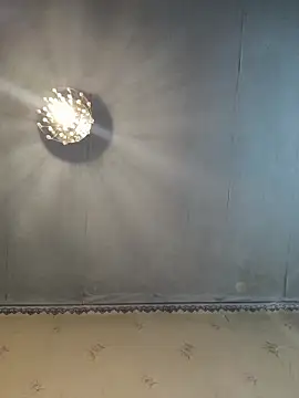 Snapshot of EvelinCutex chatting on 03-10-26, 05:56 EvelinCutex online show from 03-10-26, 05:56