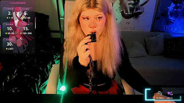 Snapshot of LilithNelson chatting on 10-23-25, 08:29 LilithNelson online show from 10-23-25, 08:29