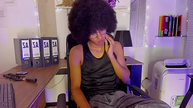 Snapshot of DEAMOL chatting on 01-07-26, 12:35 DEAMOL online show from 01-07-26, 12:35