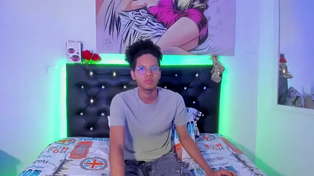 Snapshot of DEAMOL chatting on 03-09-26, 01:15 DEAMOL online show from 03-09-26, 01:15