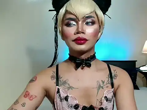 hugecockbabe online show from 07-22-26, 06:49