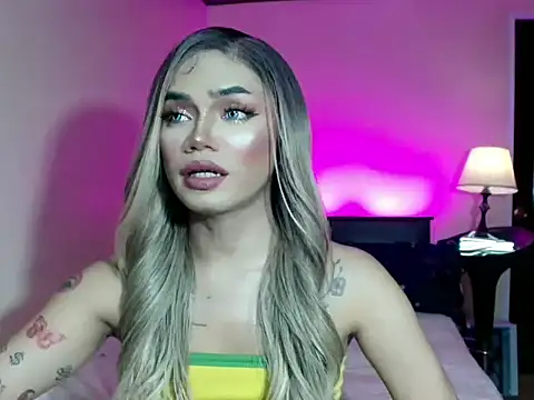 hugecockbabe online show from 07-26-26, 06:15