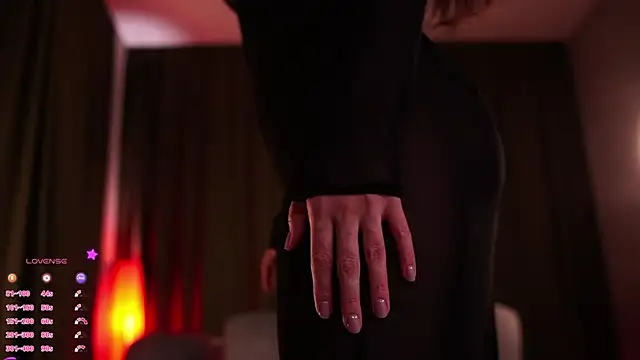 Snapshot of MaryHols chatting on 03-05-26, 05:53 MaryHols online show from 03-05-26, 05:53